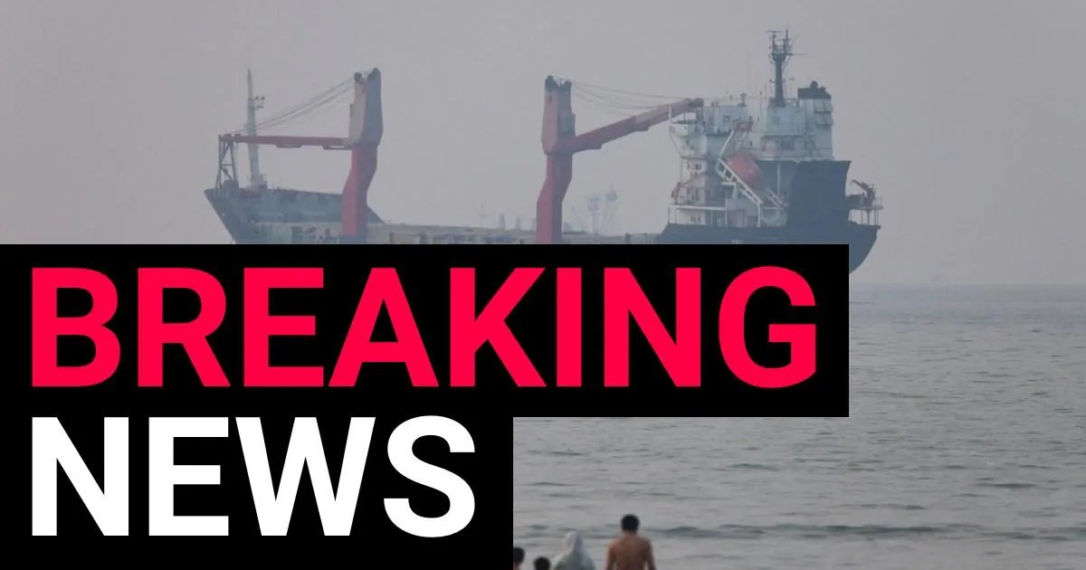 Trump claims the Strait of Hormuz is now a new US territory | News World