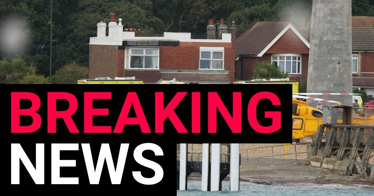 Three members of the same family die after getting into difficulty in sea in Sussex | News UK