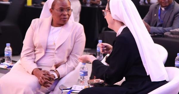 Assembly speakers discuss key role of nuns in an unstable media environment