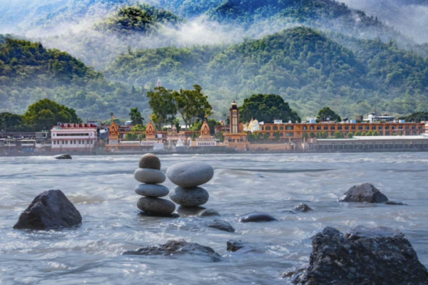 Accor strengthens its luxury portfolio in India with the signing of | News
