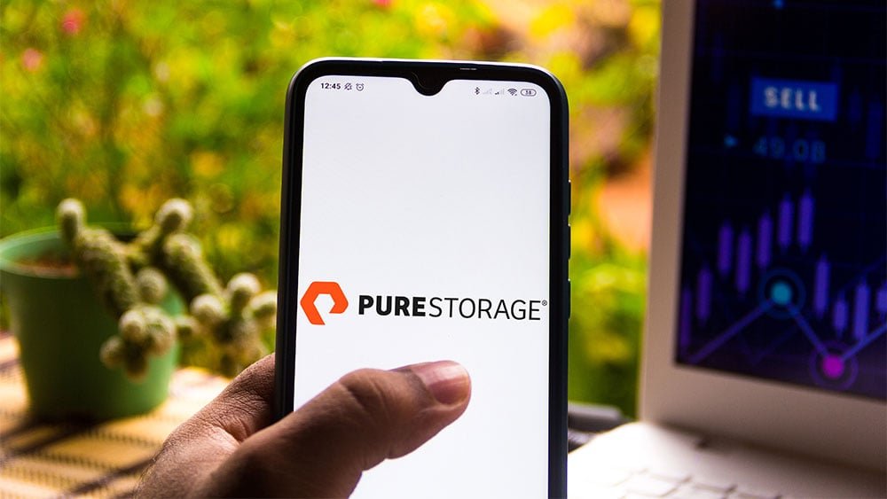 Everpure Stock Rockets Higher On AI Cloud 'Mic Drop' News