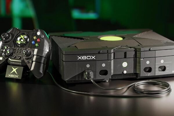 The Original Xbox Is Back, And This Time You Have To Build It Yourself
