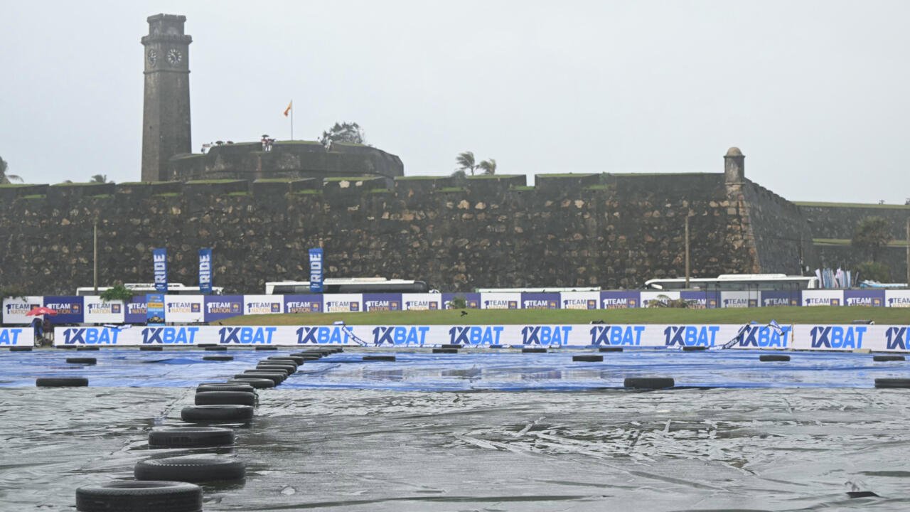 Rain holds up India on day two of Sri Lanka Test