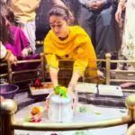 Ananya Panday offers prayers at Bhimashankar Jyotirlinga on Sawan Shivratri | Hindi Movie News