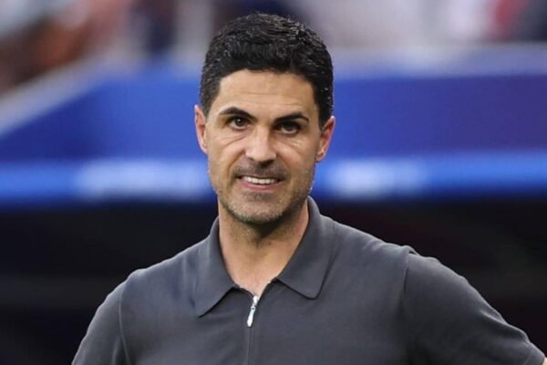 Arsenal: Record-breaking transfer collapses as star says no