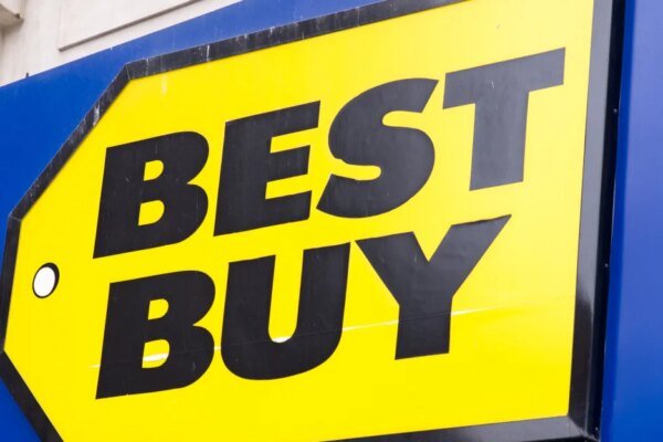 $100 Best Buy gift cards will be $60 at stores Saturday