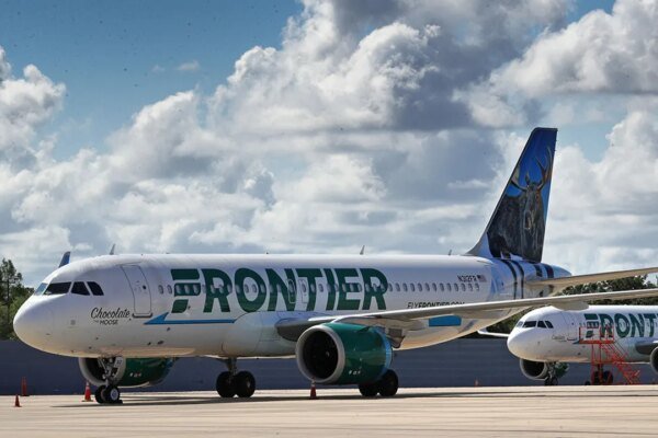 Frontier Airlines declares medical emergency as flight attendants get sick