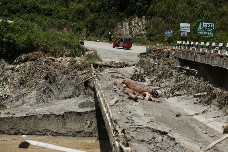 Families seek news of pilgrims missing in deadly Nepal-Tibet floods