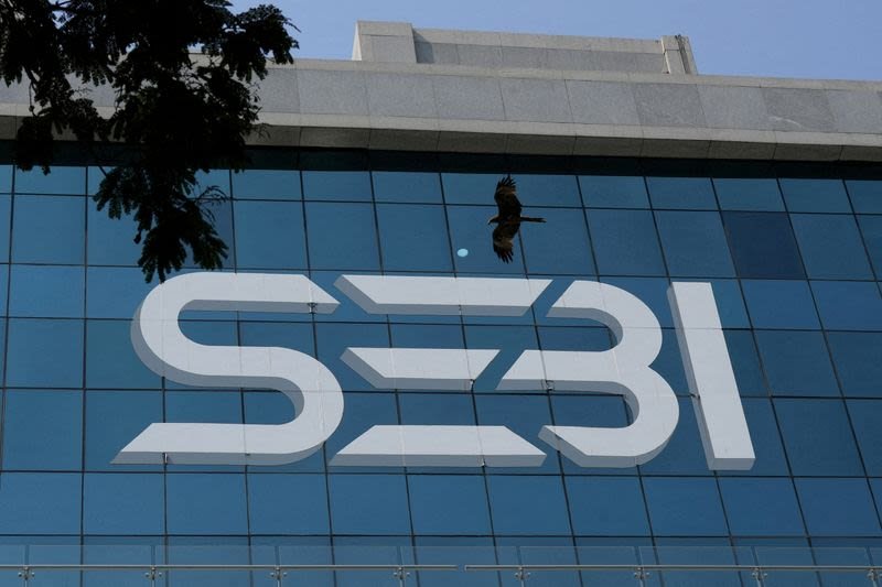 India proposes to widen foreign investors' access to commodities derivatives