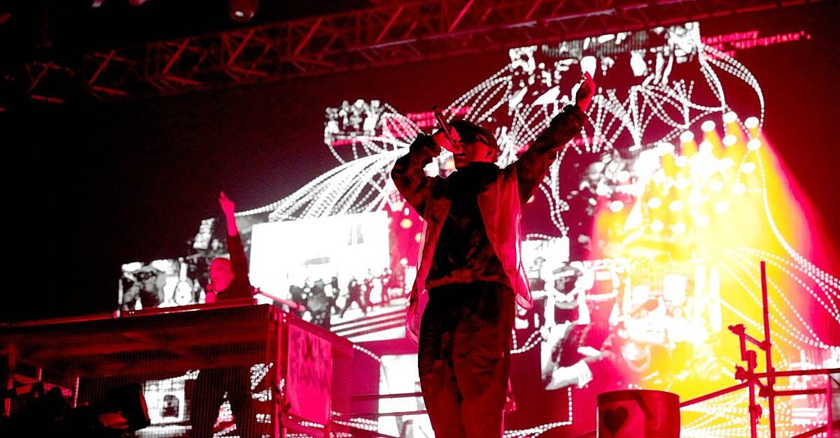 Kneecap say ‘f*** Benjamin Netanyahu’ in Reading Festival set