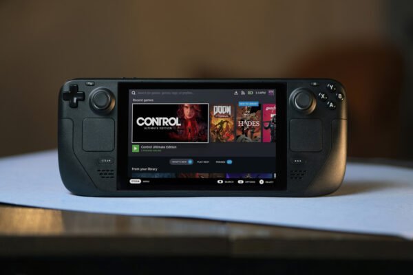 5 Anker Finds For The Ultimate Steam Deck Starter Pack