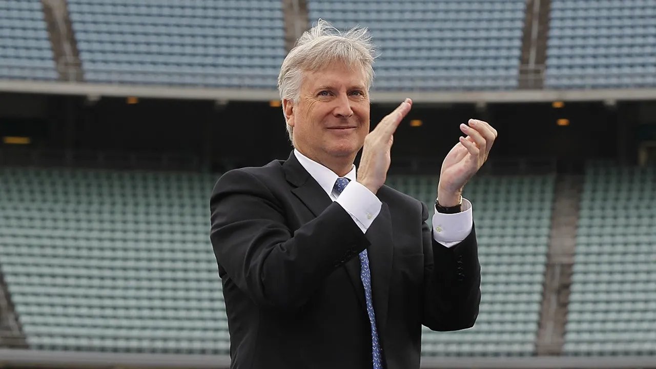 Mark Walter may look to sell Chelsea for next move