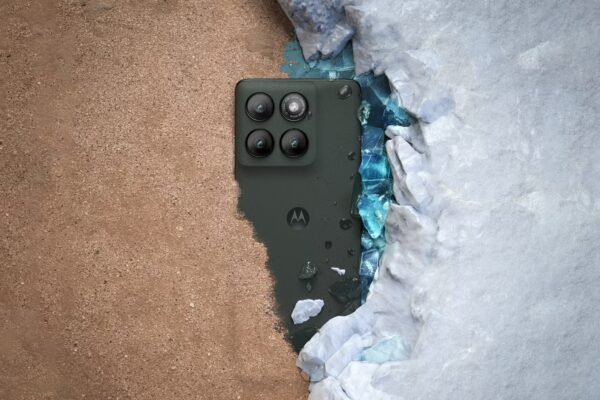 Android 17 is rolling out to over 50 Motorola phones: Here’s the full list and all the features