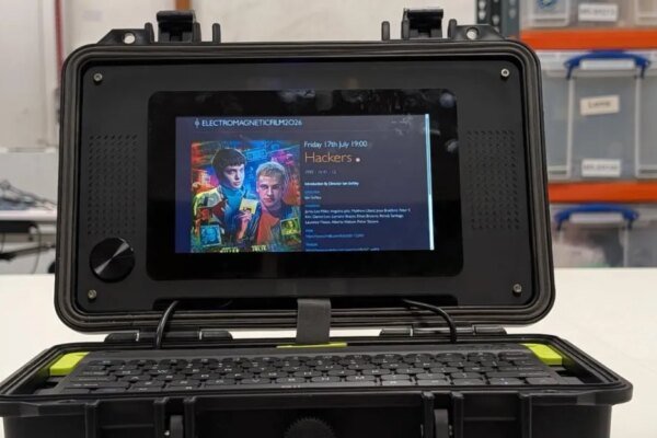 Raspberry Pi shares its official tutorial for making a cyberdeck