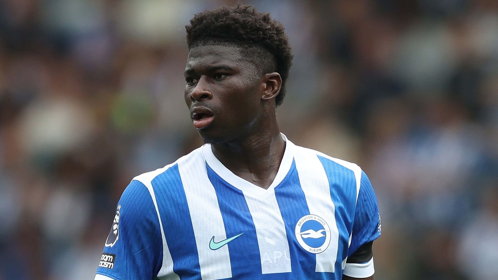 Carlos Baleba transfer: Manchester United close to full agreement with Brighton for Cameroon midfielder | Football News