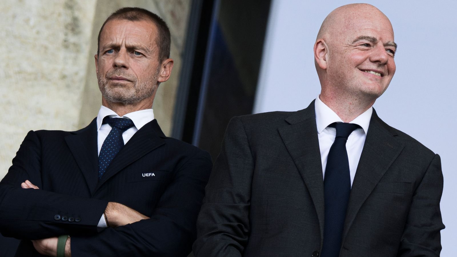 Football latest news & gossip