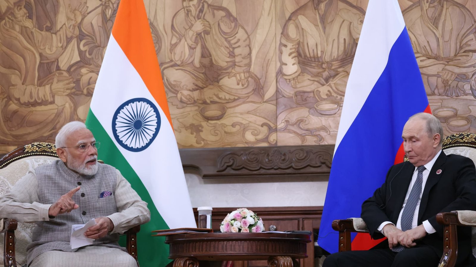 India's Modi asks Putin to end Ukraine war amid U.S. oil tariff threat