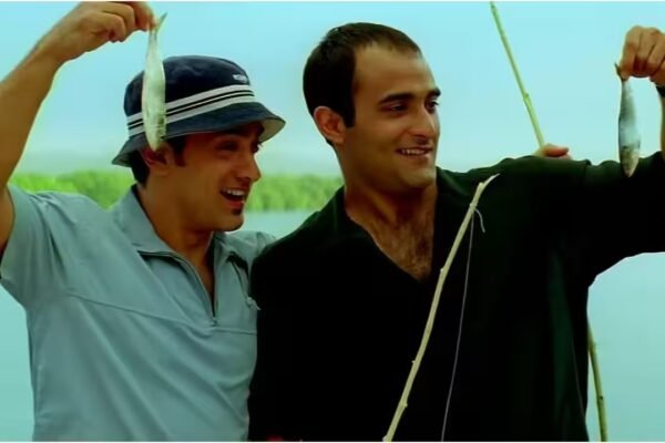 "17 Takes, 17 Slaps: How Akshaye Khanna’s Perfectionism Left Aamir Khan Stunned on the Sets of 'Dil Chahta Hai'"