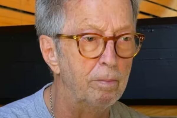 Quote of the day by Eric Clapton: ‘The healthiest thing for me to do, in actual fact, is the opposite of that, which is to produce something and share it with everybody. Face up to it, rather than run away from it’﻿ |