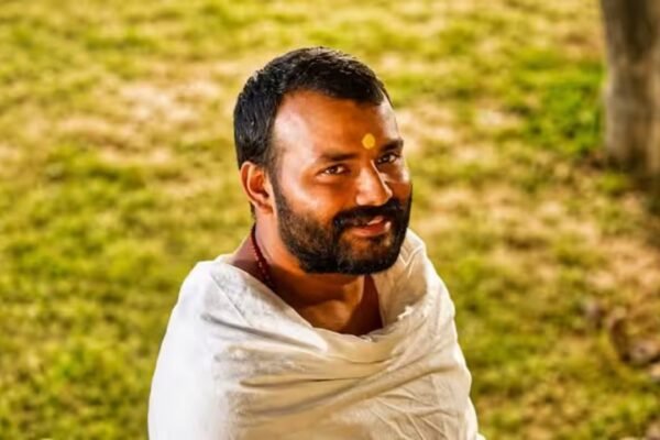Vishal Chaturvedi: 'Bollywood didn't support Hanuman Ansh,' says director Vishal Chaturvedi, show count came to 25: 'People don’t know what is going to work, but pass on their gyaan to others, the industry is filled with confused people' | Hindi Movie News