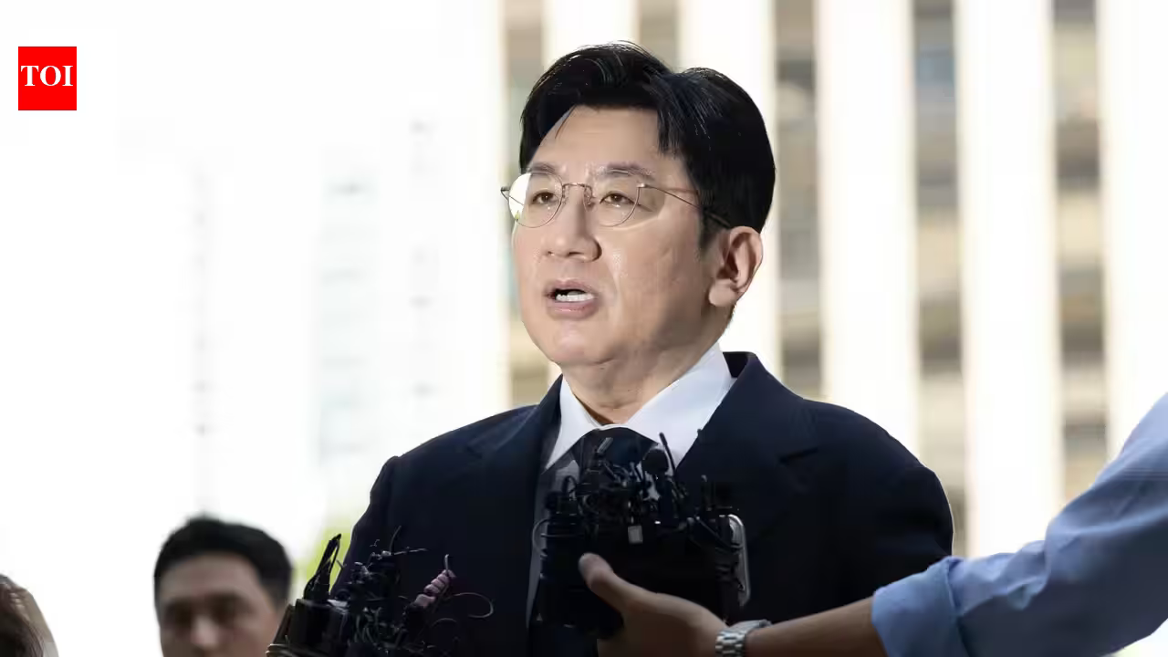 South Korean police seek indictment of Bang Si-hyuk, K-pop mogul behind BTS, over alleged investor fraud |