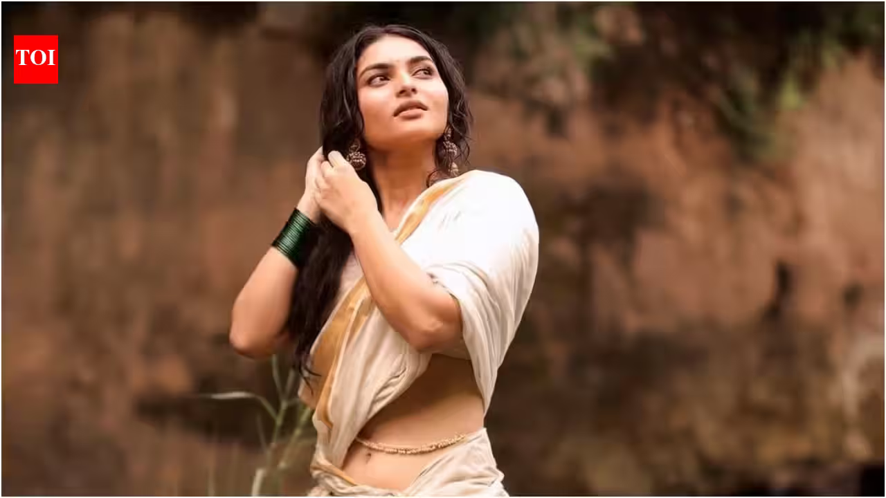 Kayadu Lohar: ‘I don’t agree with unnecessarily objectifying women’; Kayadu Lohar says she will reject films that use it only for attention | Malayalam Movie News