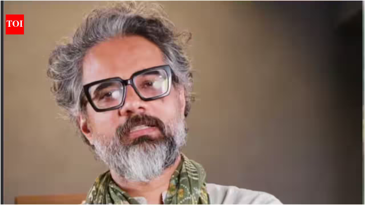 Here are a few options for a unique headline, depending on the tone you want:
The Punchy Approach:

"‘Hanuman Ansh’ Director Slams OTT Rejection as ‘Derogatory,’ Labels Feedback Insulting"

The Controversy-Focused Approach:

"Vishal Chaturvedi’s Bitter OTT Battle: Director Claims Rejection Was More Than Just Business"

The "Behind-the-Scenes" Approach:

"Inside the Rejection: ‘Hanuman Ansh’ Director Vishal Chaturvedi Reveals Why OTT Feedback Felt 'Derogatory'"

The Short & Bold Approach:

"‘Hanuman Ansh’ Director Fires Back at OTT Platform Over ‘Derogatory’ Dismissal"

My recommendation for the best balance:

"‘Hanuman Ansh’ Director Vishal Chaturvedi Terms OTT Rejection as ‘Derogatory,’ Slams Lack of Professionalism"