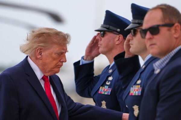 Trump Shuts Door on Strait of Hormuz Diplomacy, Defying Tehran’s Overture