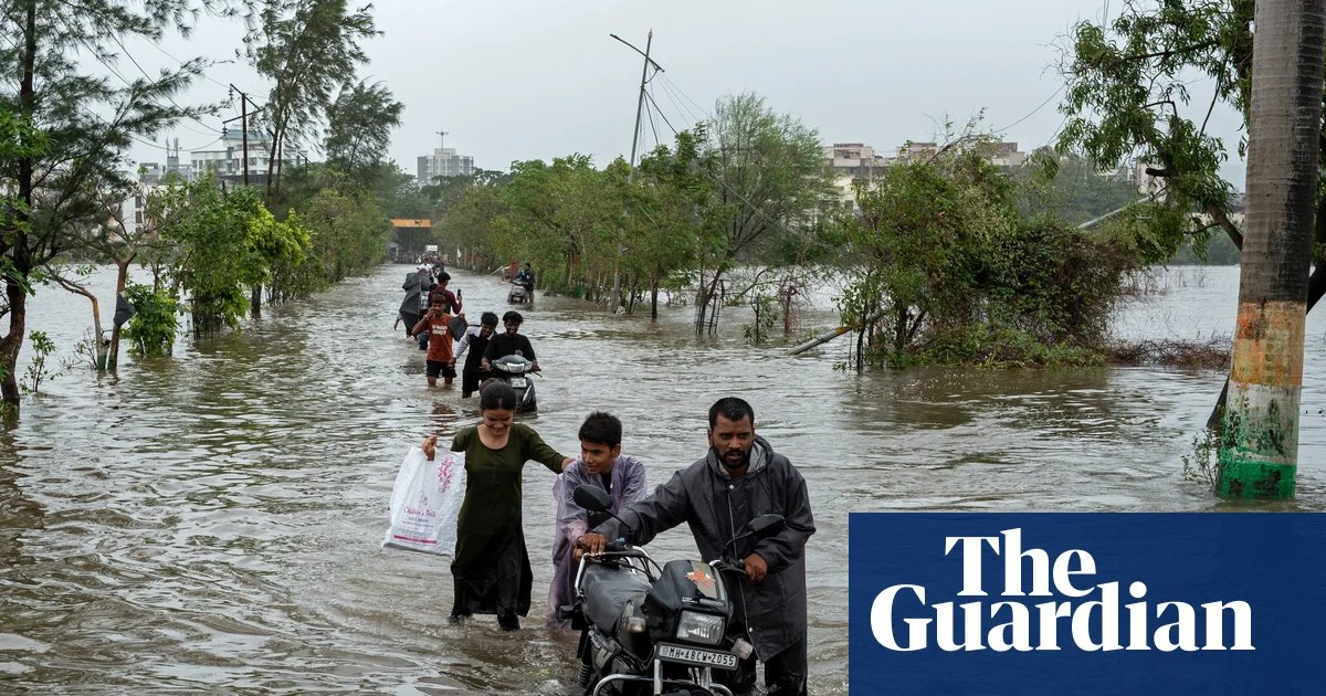 Global heating will hit at least 1.8C, UN warns, and there are ‘no good outcomes’ | Climate crisis