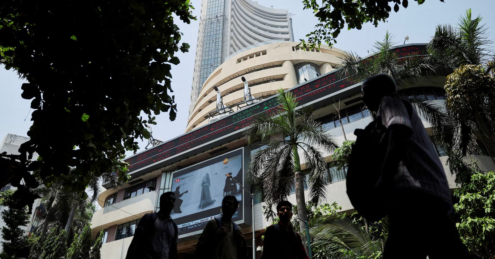 Indian shares to fall as widening Iran conflict sends oil higher