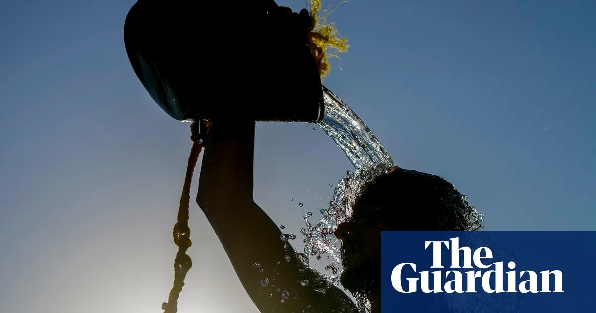 Minister tells Brits to stock up on days of supplies after ‘supersize’ El Niño warning | El Niño southern oscillation