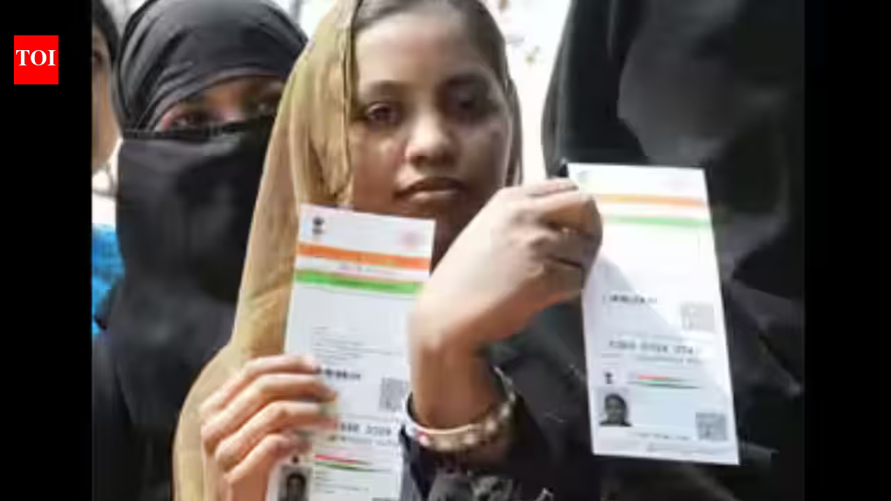Aadhaar Mandatory for All, Except the Bureaucrats: The CGHS Link Standoff