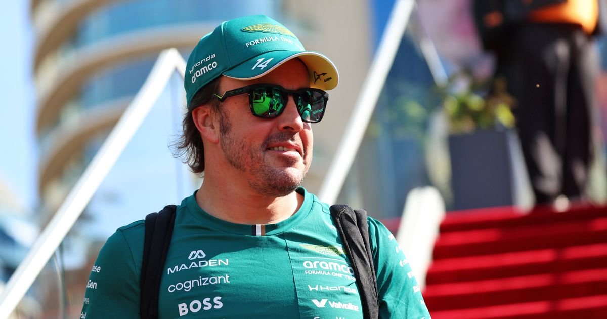 Alonso Extends Aston Martin Stay: The Veteran’s High-Speed Commitment