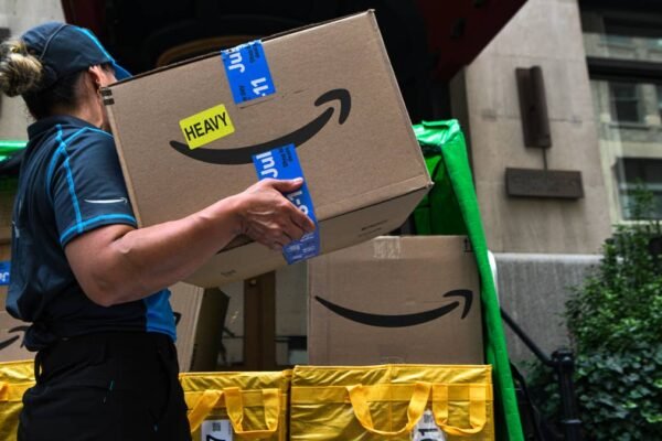 Amazon’s $60 Laptop-Tablet Hybrid Is the Ultimate Tech Steal of the Year