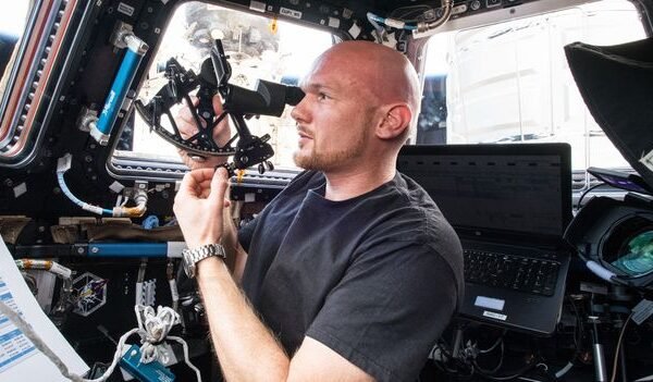 Ancient Ingenuity: The 300-Year-Old Tool Serving as a Celestial Lifeline for Stranded Astronauts