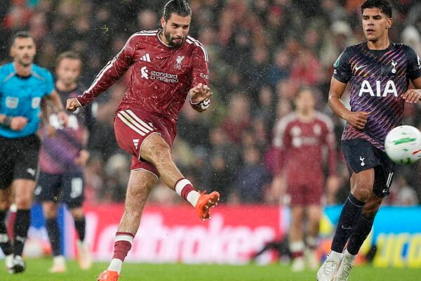 Anfield Showdown: Liverpool and Chelsea Collide in Blockbuster Carabao Cup Clash