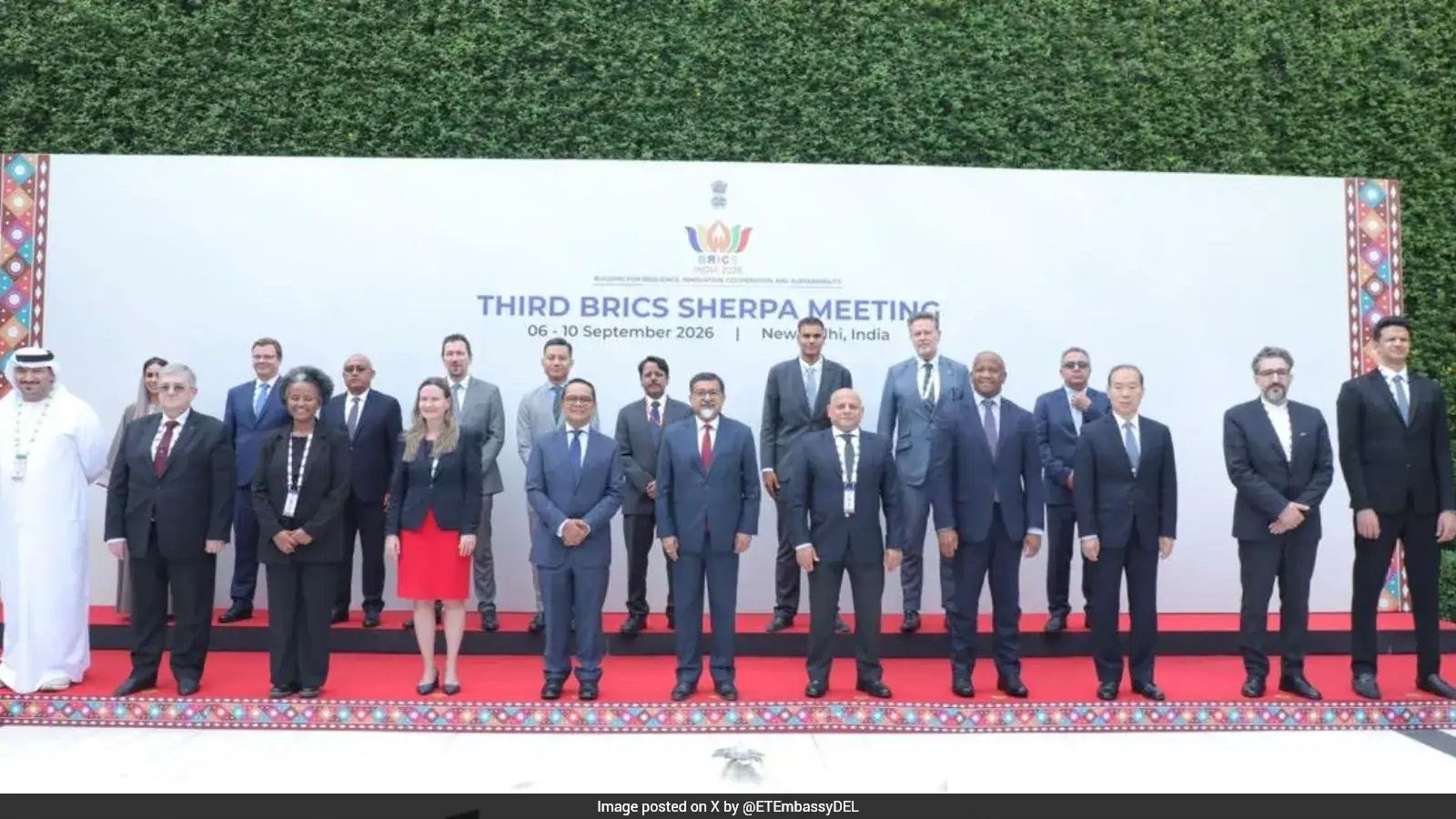 BRICS Sherpas Poised for Last-Minute Breakthrough as Leaders Descend on Summit
