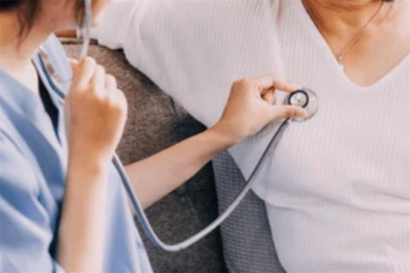 Beat the Odds: 10 Science-Backed Habits for a Lifelong Strong Heart
