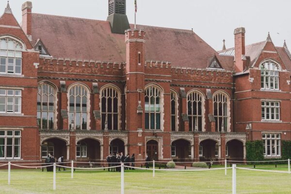 Breaking news: Bedford School to welcome girls from 2027
