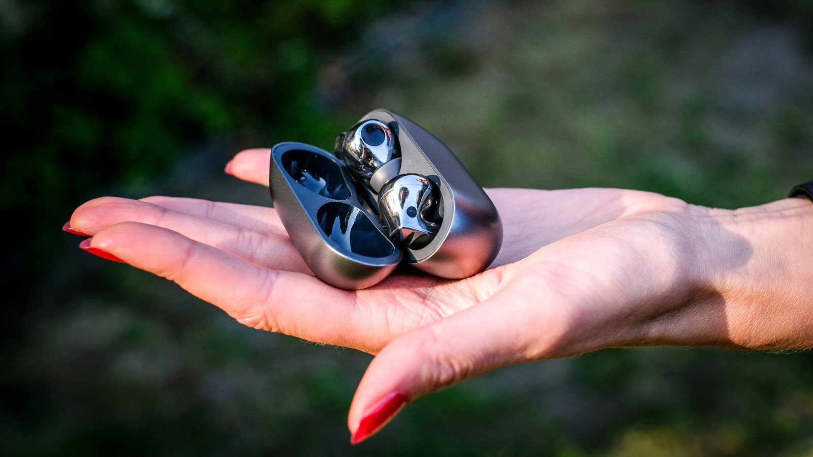Beyond the Big Brands: Why These Under-the-Radar Earbuds Are Dominating Your Calls