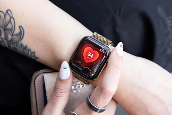 Beyond the Screen: How the Apple Watch Series 12 Redefines Our Digital Pulse