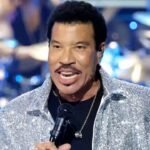 Beyond the Smile: Lionel Richie’s Candid Warning on the High Cost of People-Pleasing