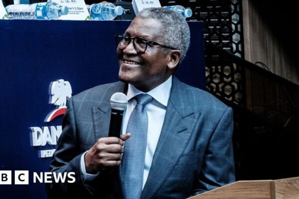 Black Gold Rush: How the Dangote Refinery IPO Turned Everyday Nigerians Into Oil Tycoons