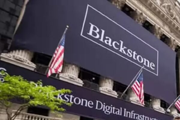 Blackstone Sets Sights on Strategic Stake in IIFL Finance