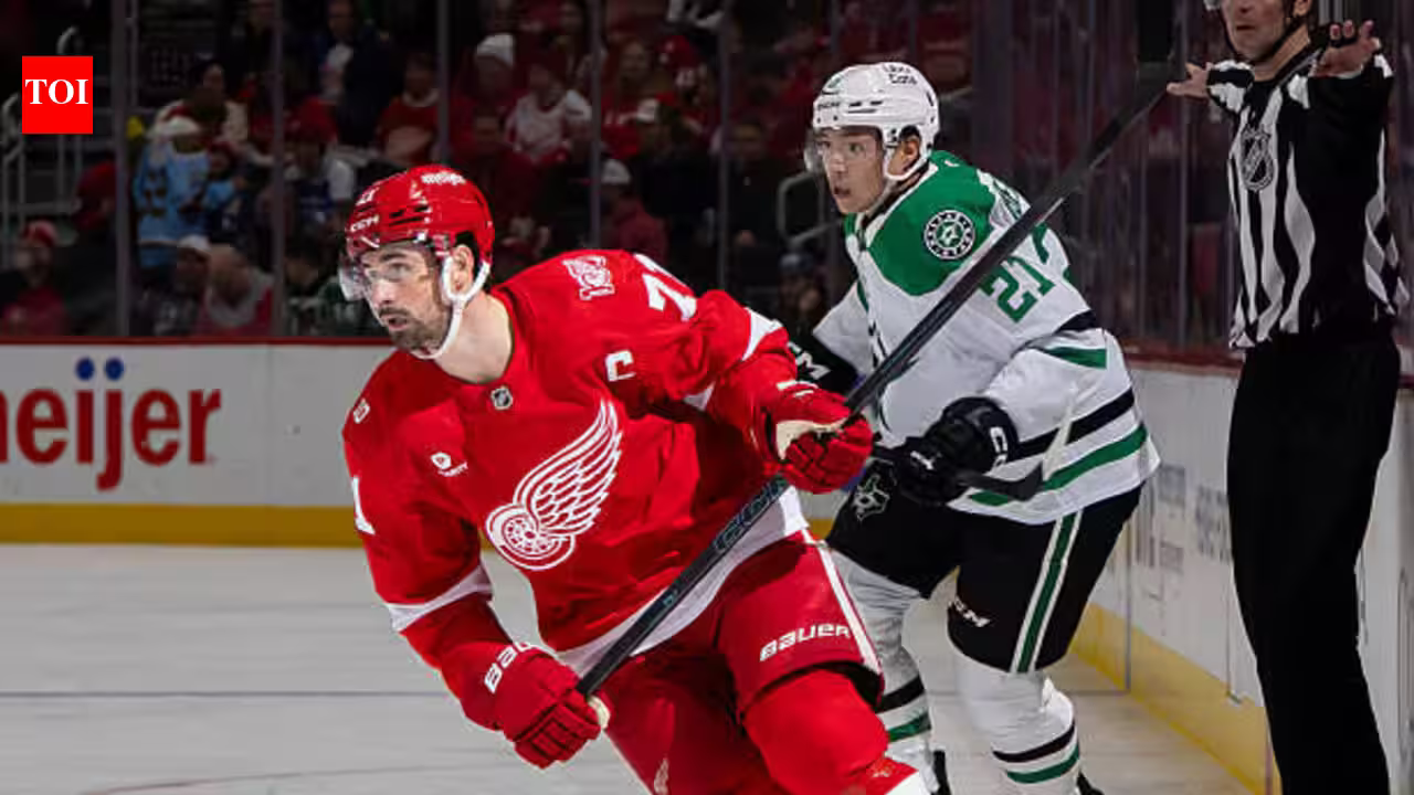 Bruins Shut Door on Larkin Pursuit as Center Search Hits Dead End