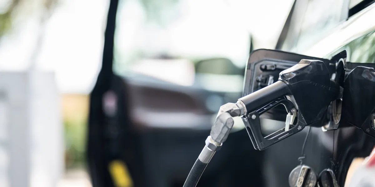 Buffalo Pumps Hit $4.32: Gas Prices Creep Up Another Four Cents