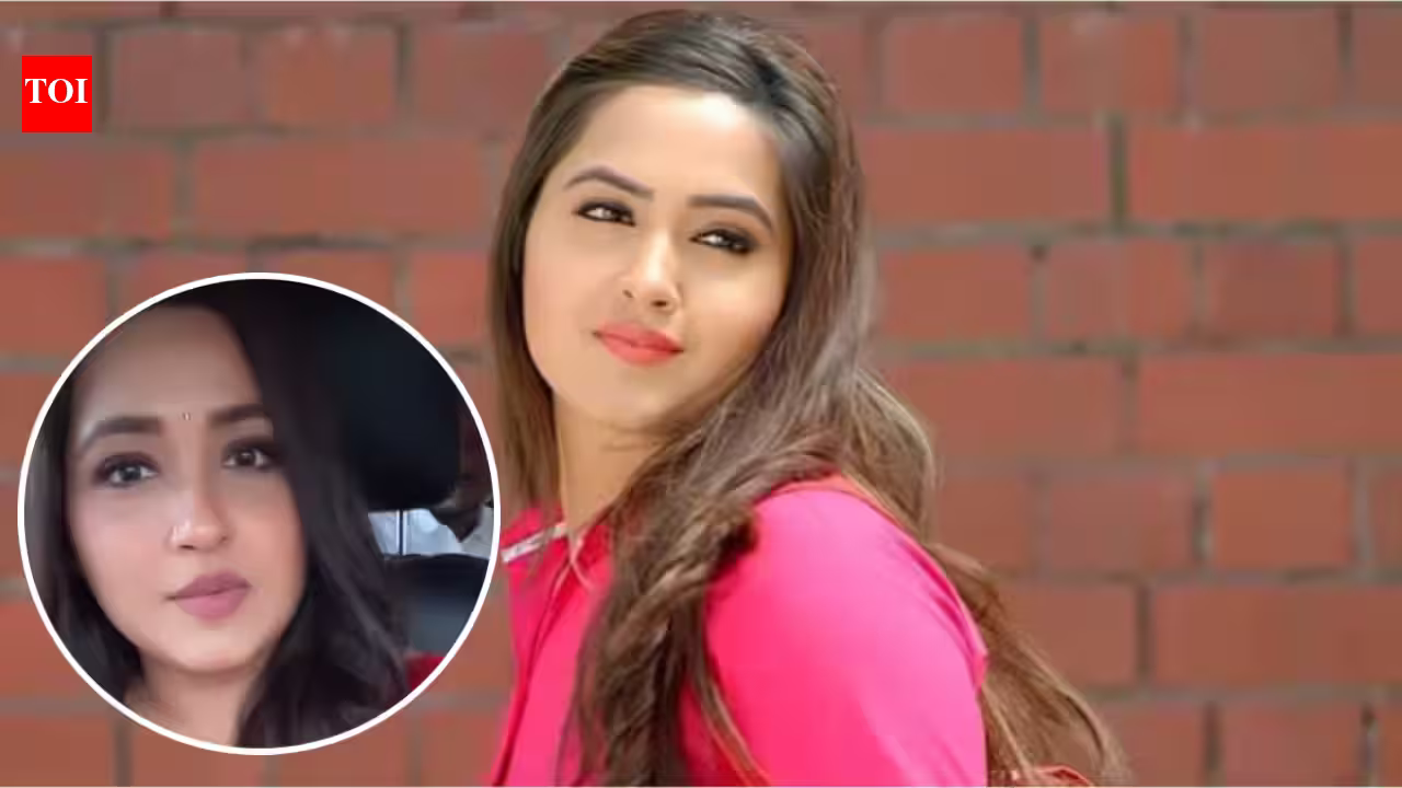 Chaos at Showroom Launch: Bhojpuri Star Kajal Raghwani Escapes Unharmed After Mob Shatters Car Windows