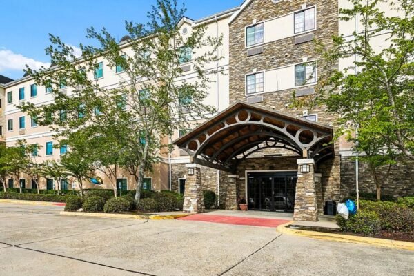 Check-In to Luxury: Historic Hotel Reborn as The Linden Apartments