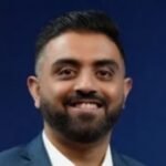 Cockpit Terror: Pilot Sumit Matchkar’s Mid-Air Stabbing Defies Tragedy in Omani Skies