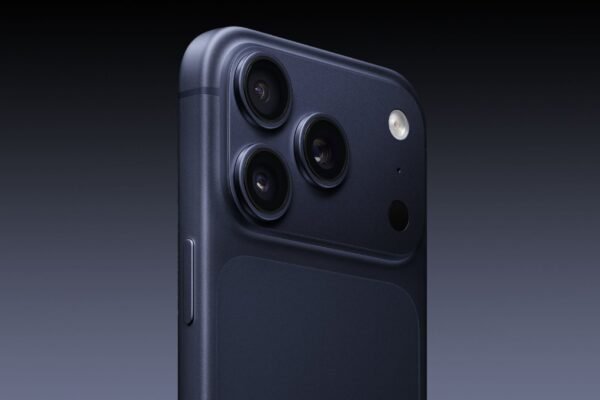 Code Cracks the Code: Five Secret Camera Upgrades Tipped for iPhone 18 Pro